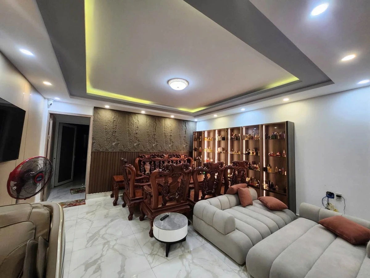 Bán nhà 3 tầng mặt phố Nguyễn Cảnh Dị 116.8m² 7.99 tỷ Liên Chiểu - Ảnh thu nhỏ 4