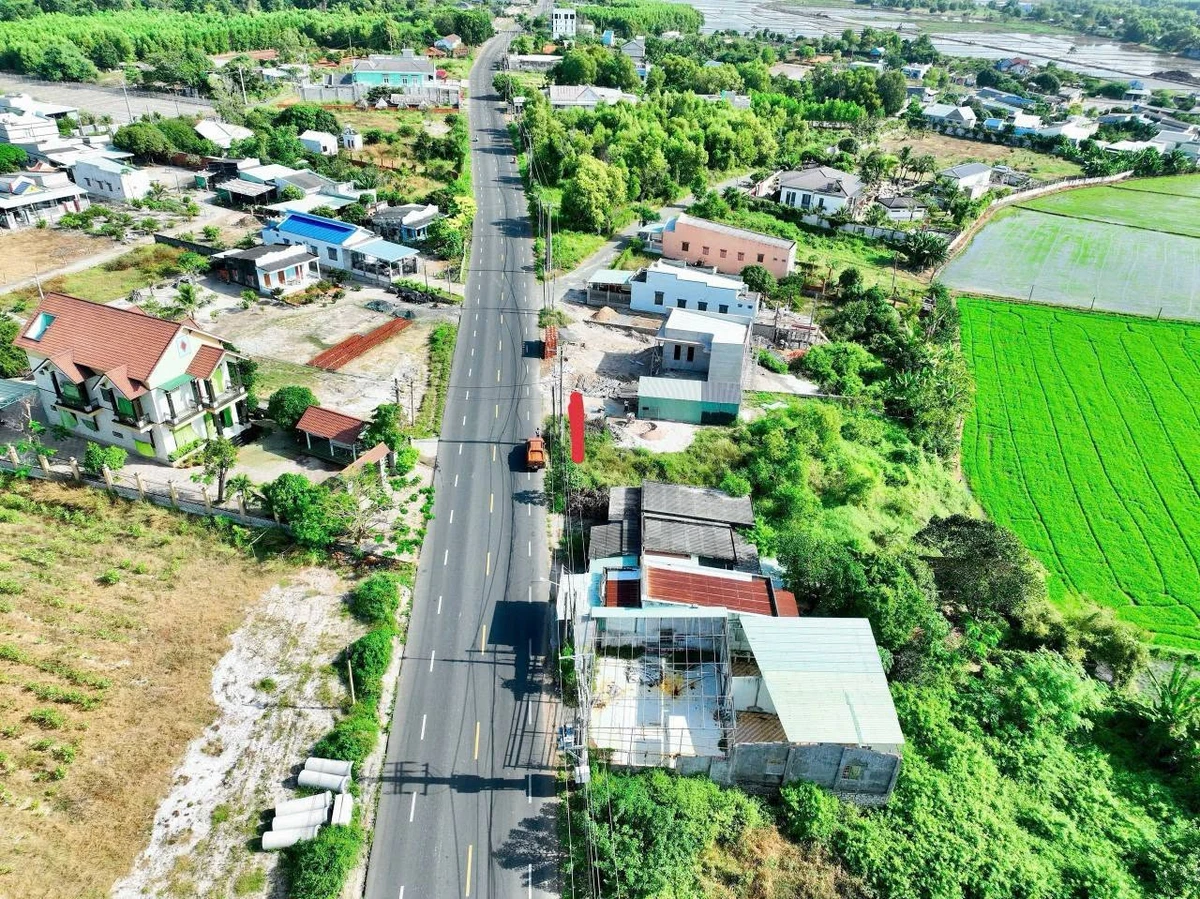 Bán đất mặt tiền biển 266m2, Xã Phước Hải, Bình Chánh - Ảnh 1