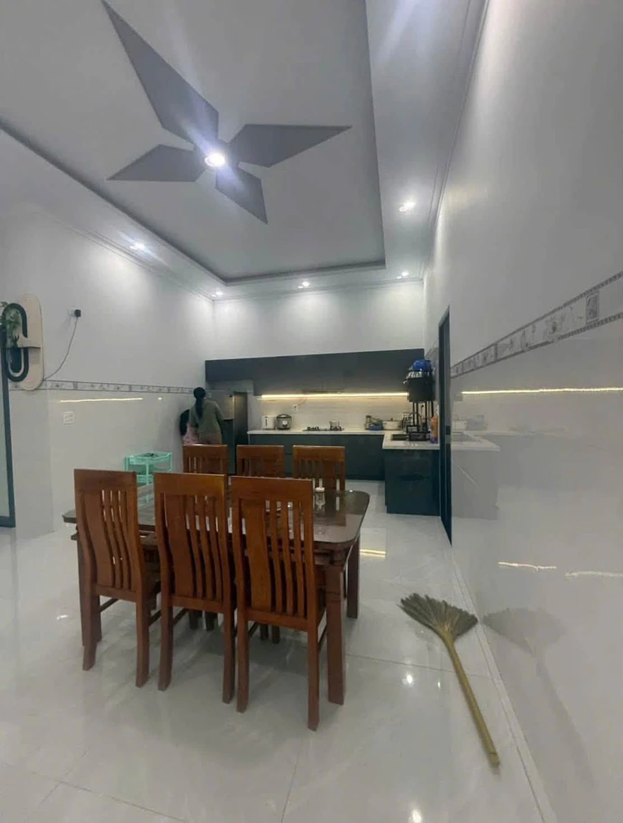 Bán nhà góc 2 mặt tiền 150m² 1,55 tỷ - Ảnh thu nhỏ 2