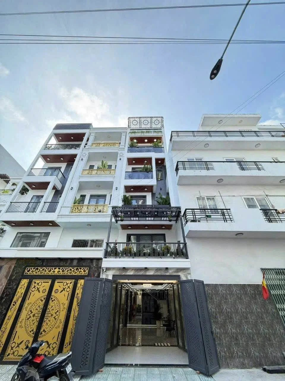 Bán nhà 4 tầng thang máy 88m² Q.12, MT kinh doanh 8.95 tỷ - Ảnh 1