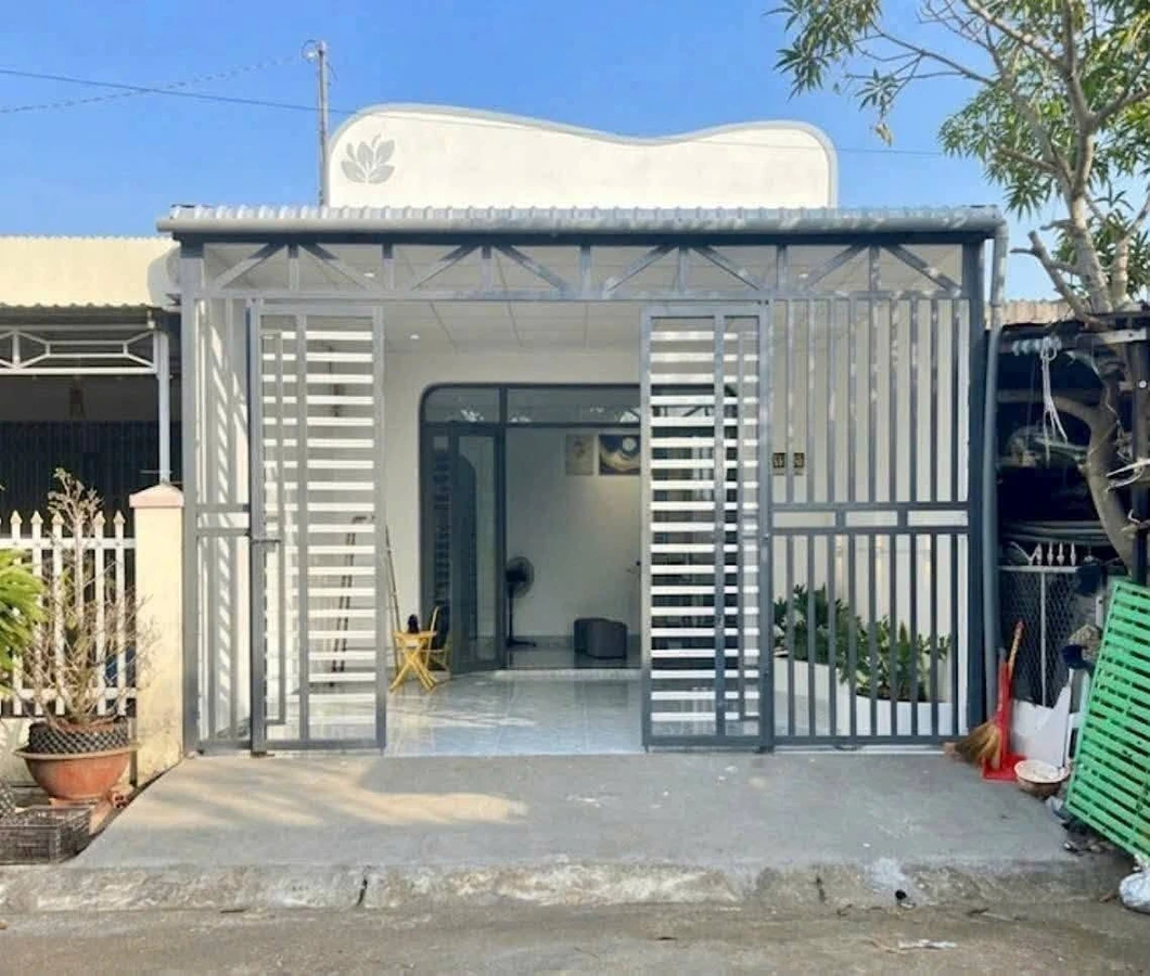 Bán nhà Rạch Sỏi, Rạch Giá 80m², 2 phòng ngủ, 1 tỷ 250 triệu - Ảnh thu nhỏ 2