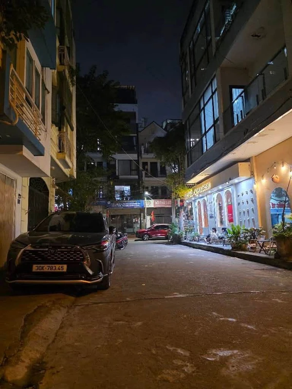 Bán nhà 68m² 5 tầng Nghĩa Đô, Cầu Giấy, 33 tỷ