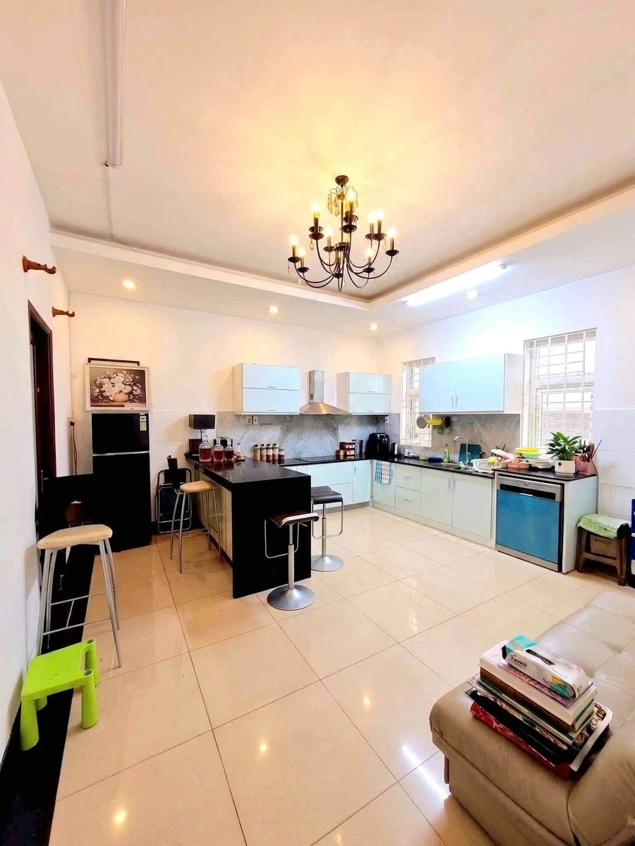 Bán biệt thự ngang 12m, 210m², 3 tầng Bình Thạnh 21 tỷ - Ảnh thu nhỏ 3