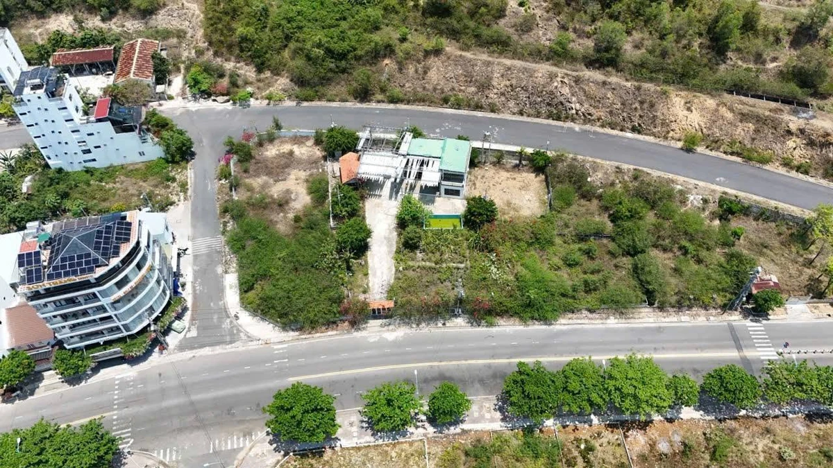 Bán đất mặt tiền Phạm Văn Đồng Nha Trang 1.777m2 145,7 tỷ - Ảnh thu nhỏ 3