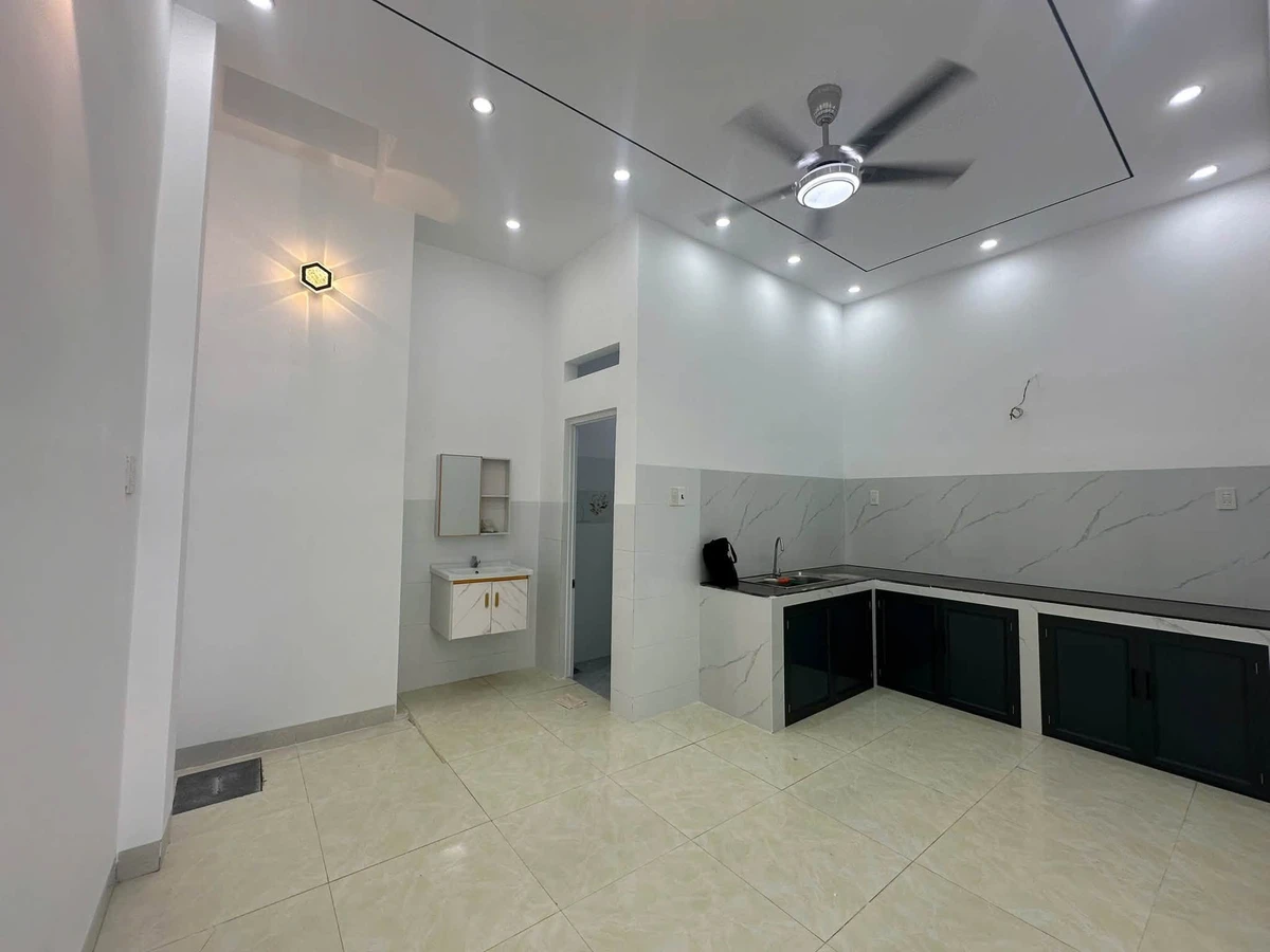 Bán nhà đúc 3PN 142m2 Tuy Hoà 2 tỷ 950 - Ảnh thu nhỏ 4