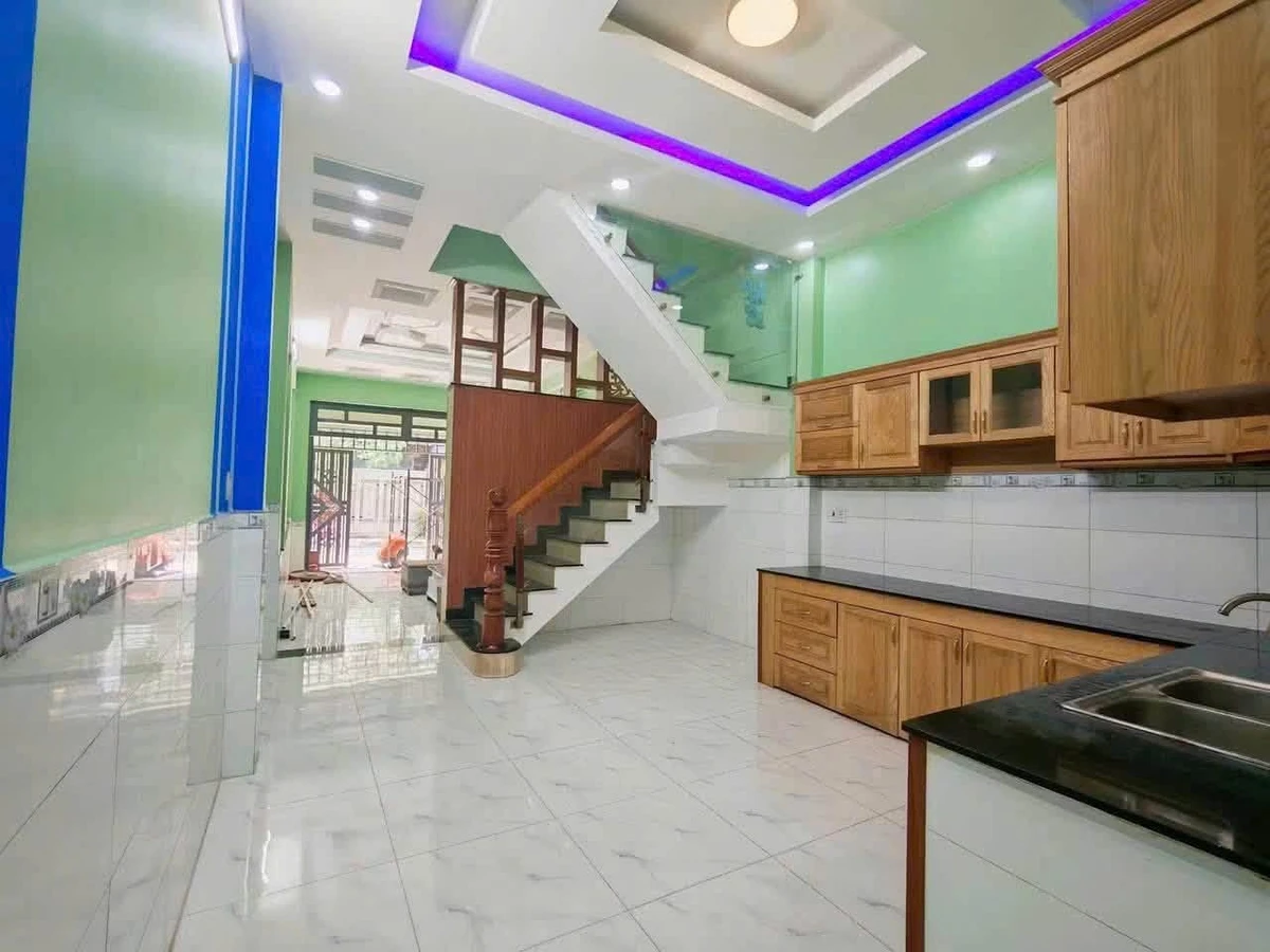 Bán nhà trệt lầu 4x15m sổ riêng hoàn công tại Mỹ Hạnh Bắc, Đức Hòa, Long An - Ảnh thu nhỏ 5