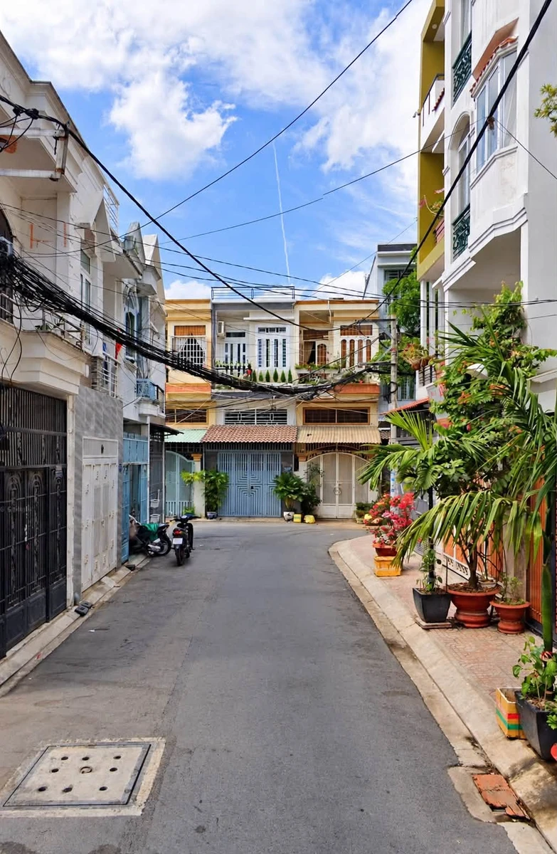 Bán nhà Tân Bình Huỳnh Văn Nghệ 53m² 2 tầng nhỉnh 5 tỷ - Ảnh 1