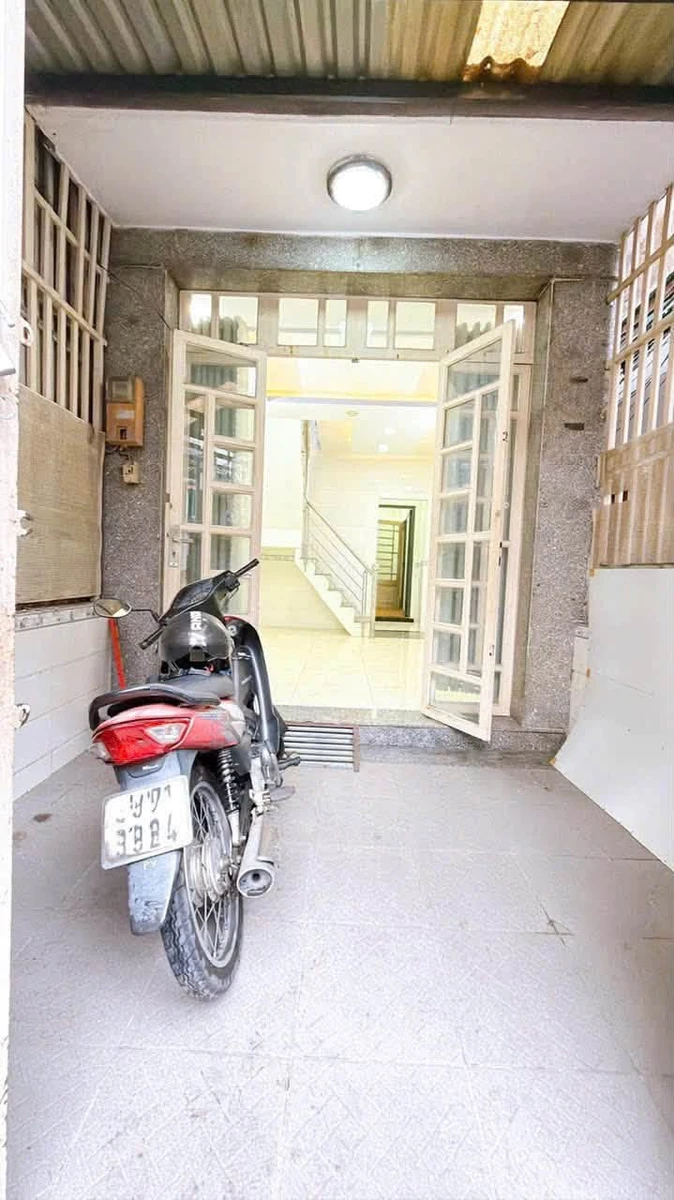 Bán nhà Đoàn Văn Bơ, Quận 4, 39m2, 3,6 tỷ - Ảnh 1