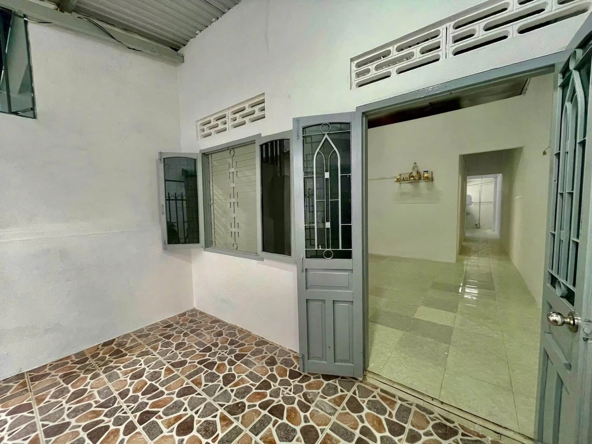 Bán nhà cấp 4 64m² 2PN, sổ hồng, TĐC Đất Lành Nam Nha Trang giá 2,79 tỷ - Ảnh thu nhỏ 4
