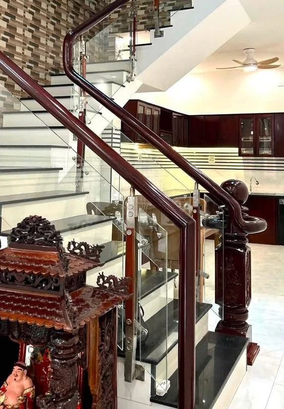 Bán nhà 3 tầng 52m2 gần Xuân Thuỷ Quy Nhơn 4 tỷ