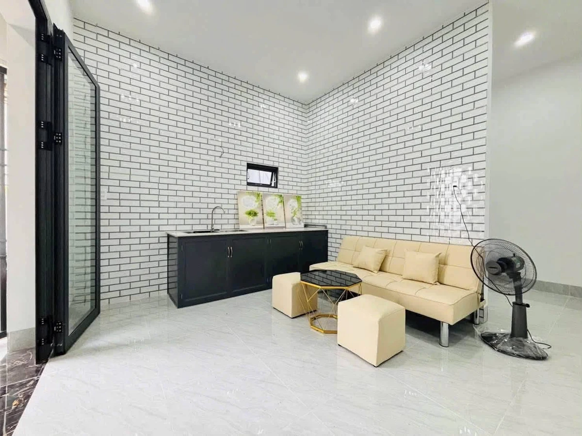 Bán nhà hẻm Võ Trường Toản, Rạch Giá 49m², 2 PN, 890 triệu - Ảnh thu nhỏ 2
