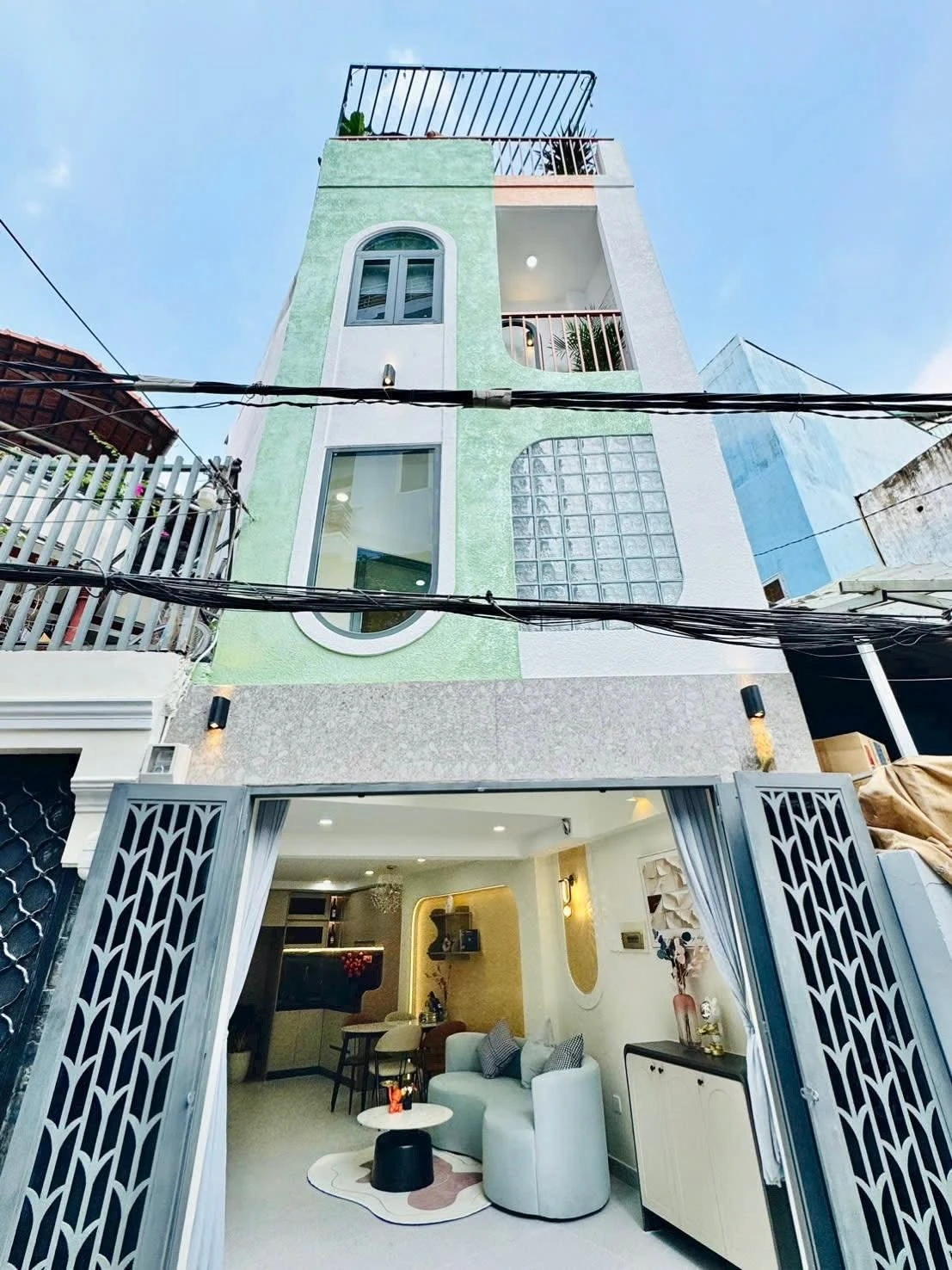 Bán nhà mặt tiền đường số 1, 4x15m, trệt 3 lầu sân thượng, Bình Hưng Hòa, Bình Tân 8x22m - Ảnh 1