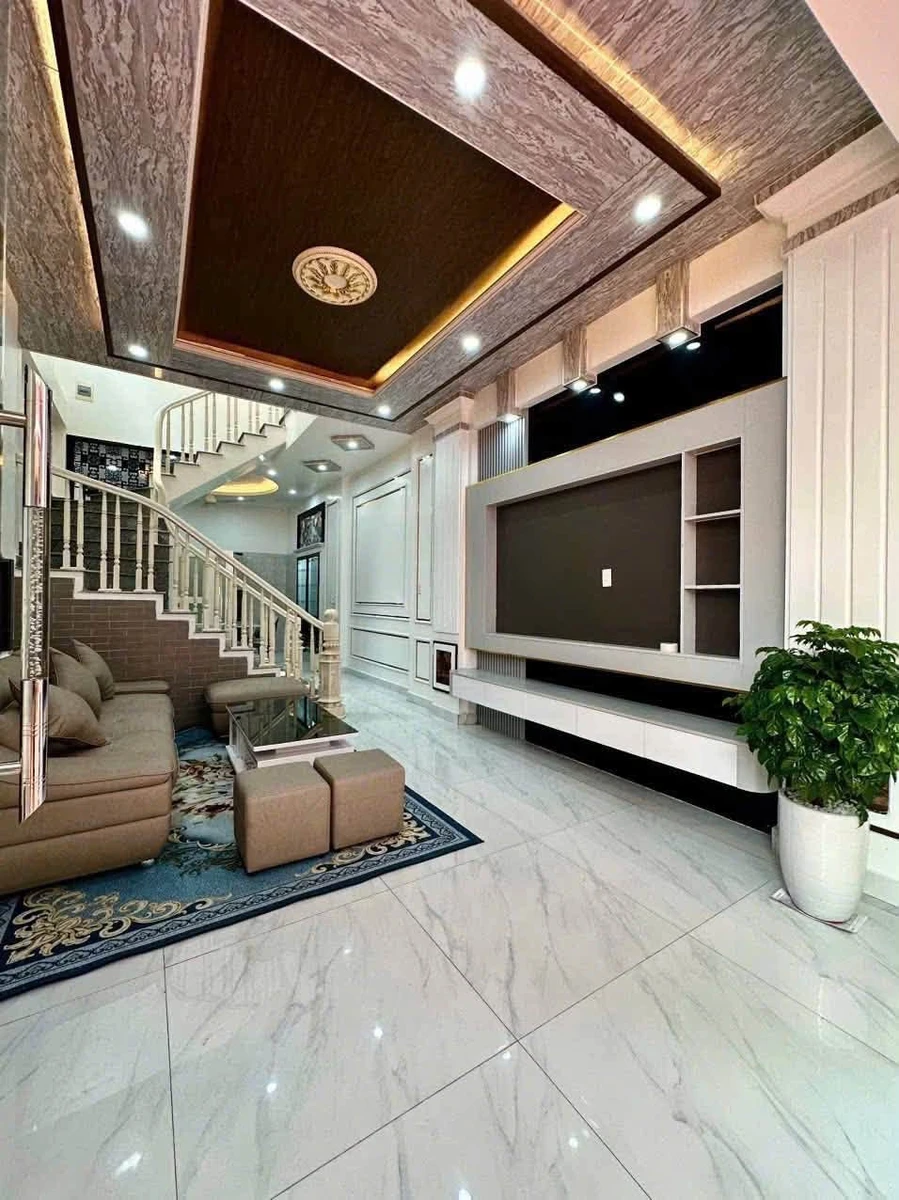 Bán nhà 3 tầng 47m2 lô góc ô tô đỗ cửa phố Ngô Gia Tự, Hải An, Hải Phòng giá 3,75 tỷ - Ảnh thu nhỏ 2