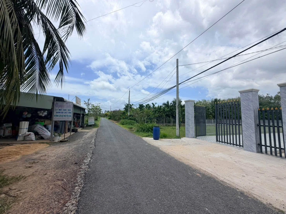 Nhà sang trọng 2PN 50m2 gần KCN Phước Đông, 1 tỷ 350 triệu - Ảnh thu nhỏ 4