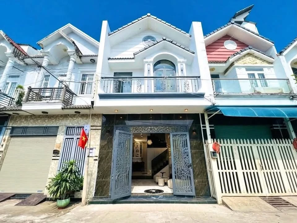 Bán nhà 3 tầng 52m² đường Huỳnh Tấn Phát, Nhà Bè, giá 5,96 tỷ - Ảnh 1