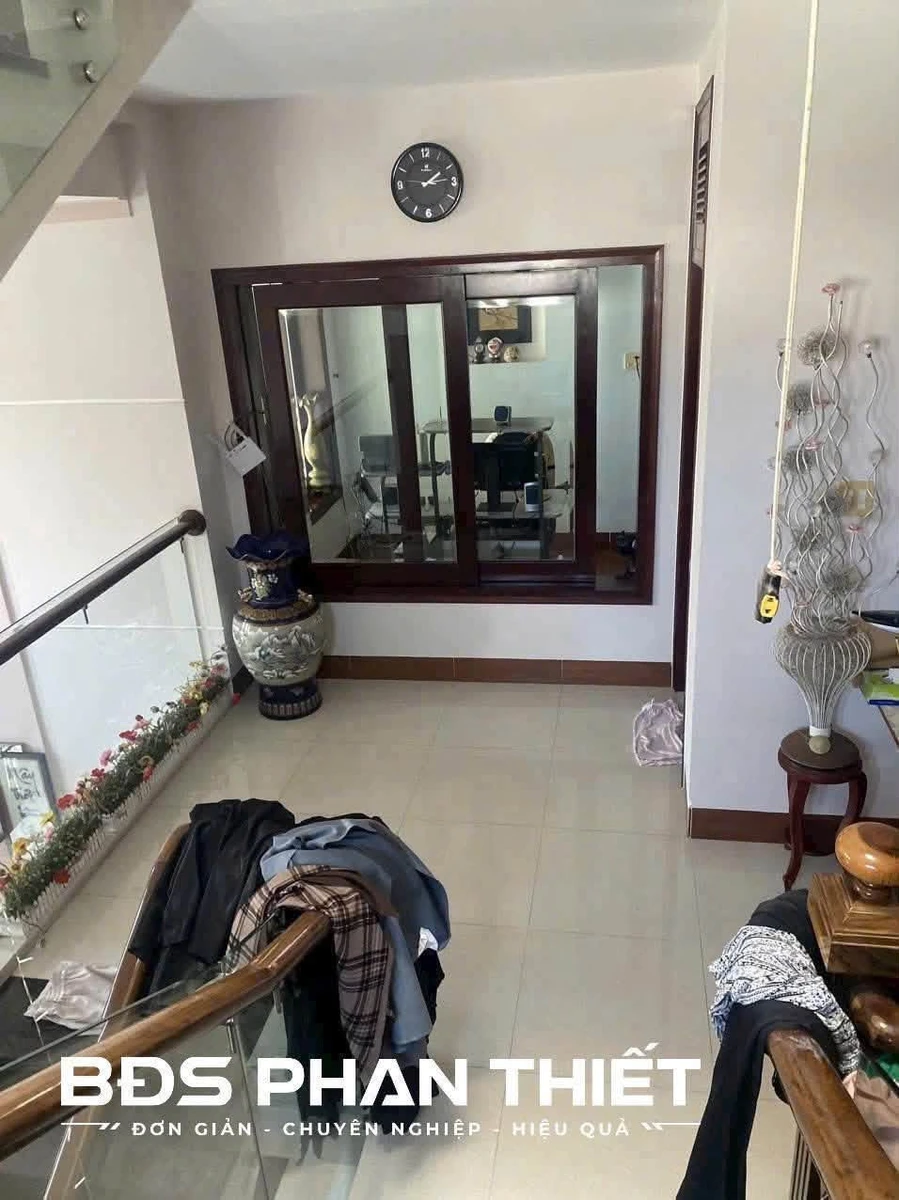 Bán nhà 1 trệt 1 lầu 4PN 114m2 Phú Thuỷ Phan Thiết 4.4 tỷ - Ảnh thu nhỏ 2