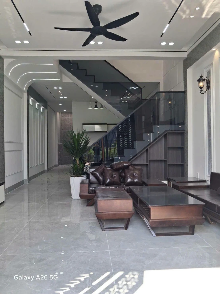 Bán nhà phố 3 PN 110m² Mỹ Hạnh Bắc, 2 tỷ 8 - Ảnh thu nhỏ 3