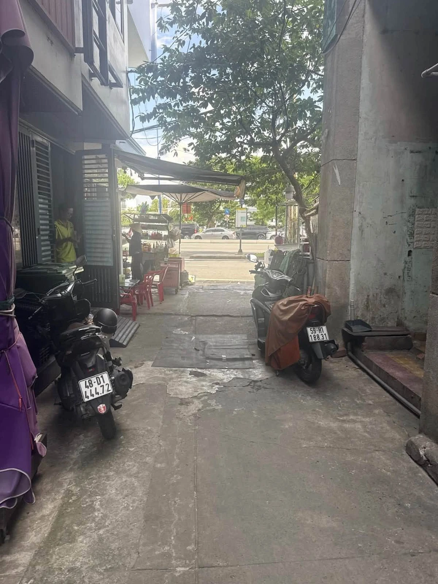 Bán nhà hẻm 3 tầng 27m2 3PN đường Võ Văn Kiệt, Quận 5, giá 5,6 tỷ - Ảnh thu nhỏ 3
