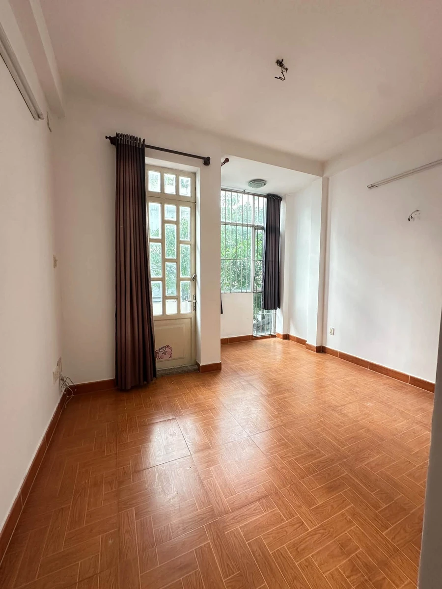 Bán nhà hẻm 8m, 4x16m, 4 phòng, 3 WC tại Bình Tân, 6,5 tỷ - Ảnh thu nhỏ 5