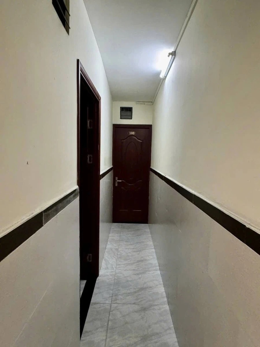 Bán khách sạn 5 tầng 12 phòng 81m2 Sư Vạn Hạnh Quận 10 - Ảnh thu nhỏ 3