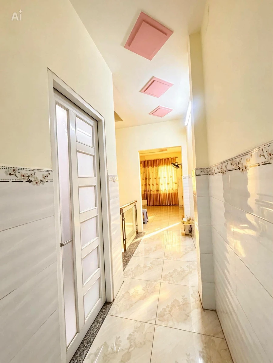 Bán nhà mặt tiền Nguyễn Thị Kiểu, Quận 12, 98m2, 1 trệt 1 lầu 4 phòng ngủ - Ảnh thu nhỏ 4