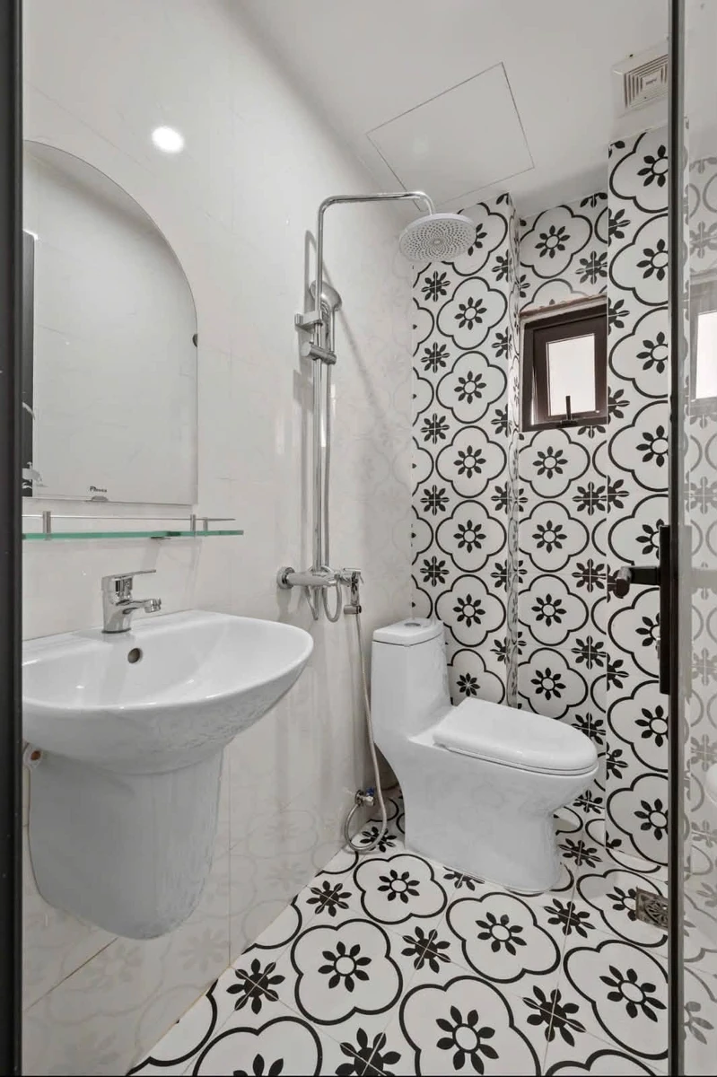 Bán nhà mặt tiền 5 tầng đường Phan Tứ, Ngũ Hành Sơn, Đà Nẵng, 122m2, giá 17,4 tỷ - Ảnh thu nhỏ 2
