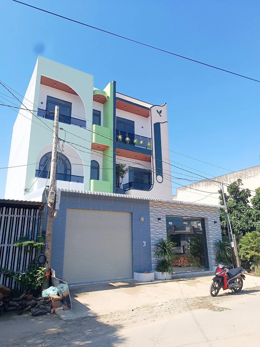Bán nhà mặt tiền 100m2 3 tầng, 3 phòng ngủ Tây Ninh 3 tỷ 5 - Ảnh thu nhỏ 2