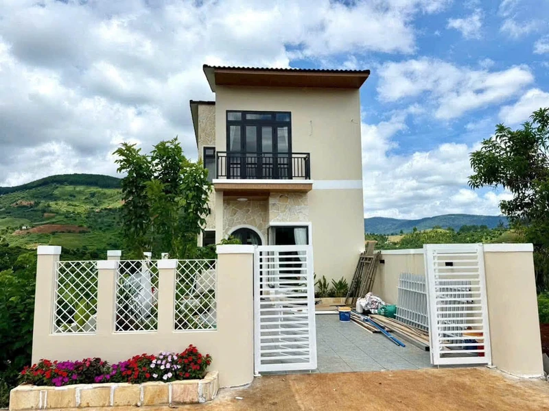 Bán nhà nghỉ dưỡng 261m² 3PN Nam Ban Lâm Hà 2,9 tỷ
