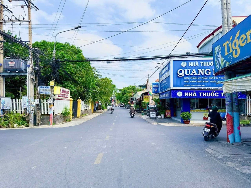 Bán nhà mặt tiền 158m2 kinh doanh Tam Hiệp Đồng Nai