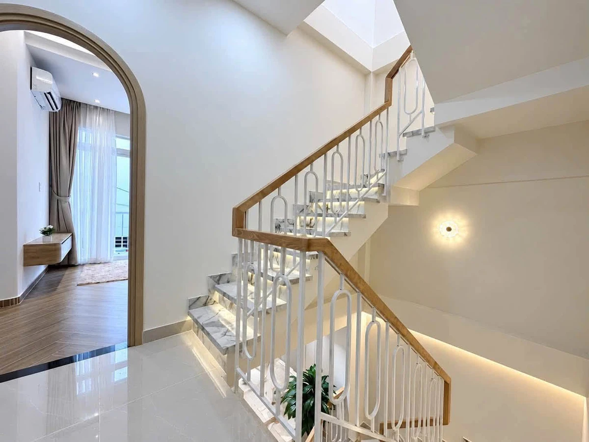 Bán nhà hẻm xe hơi 3 tầng 4PN 4WC đường Trần Văn Quang, Tân Bình, giá 8,3 tỷ - Ảnh thu nhỏ 5