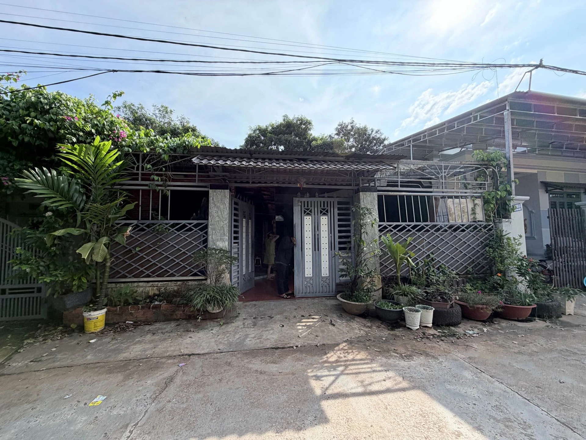 Bán nhà hẻm Hoàng Hữu Nam 210m² 3 phòng 3.2 tỷ - Ảnh 1