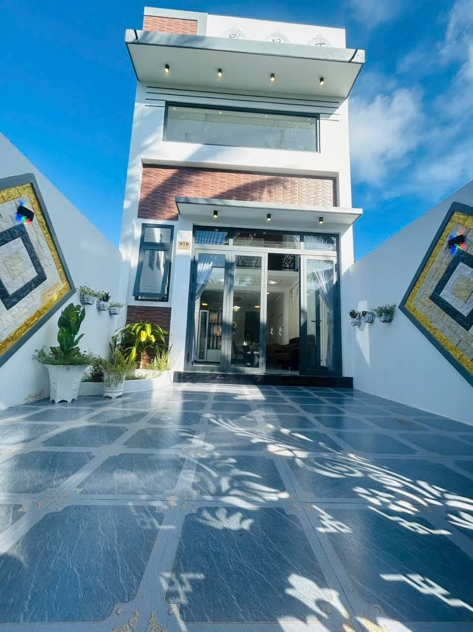 Bán nhà Sơn Đông 4,6x23 (106 m²) giá 2,39 tỷ - Ảnh 1