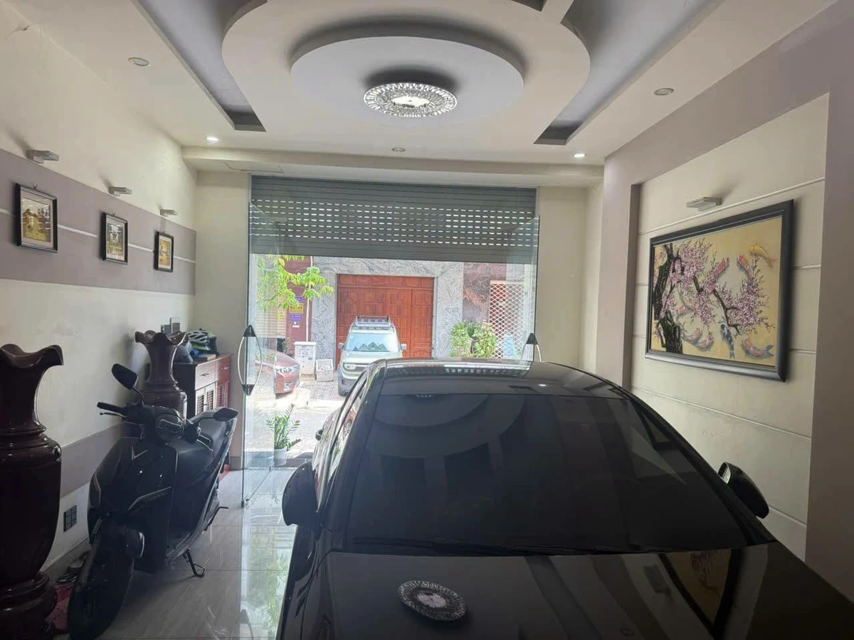 Bán nhà 3 lầu 4PN, 88m², 5,3 tỷ, ngay chợ Bửu Long - Ảnh thu nhỏ 2