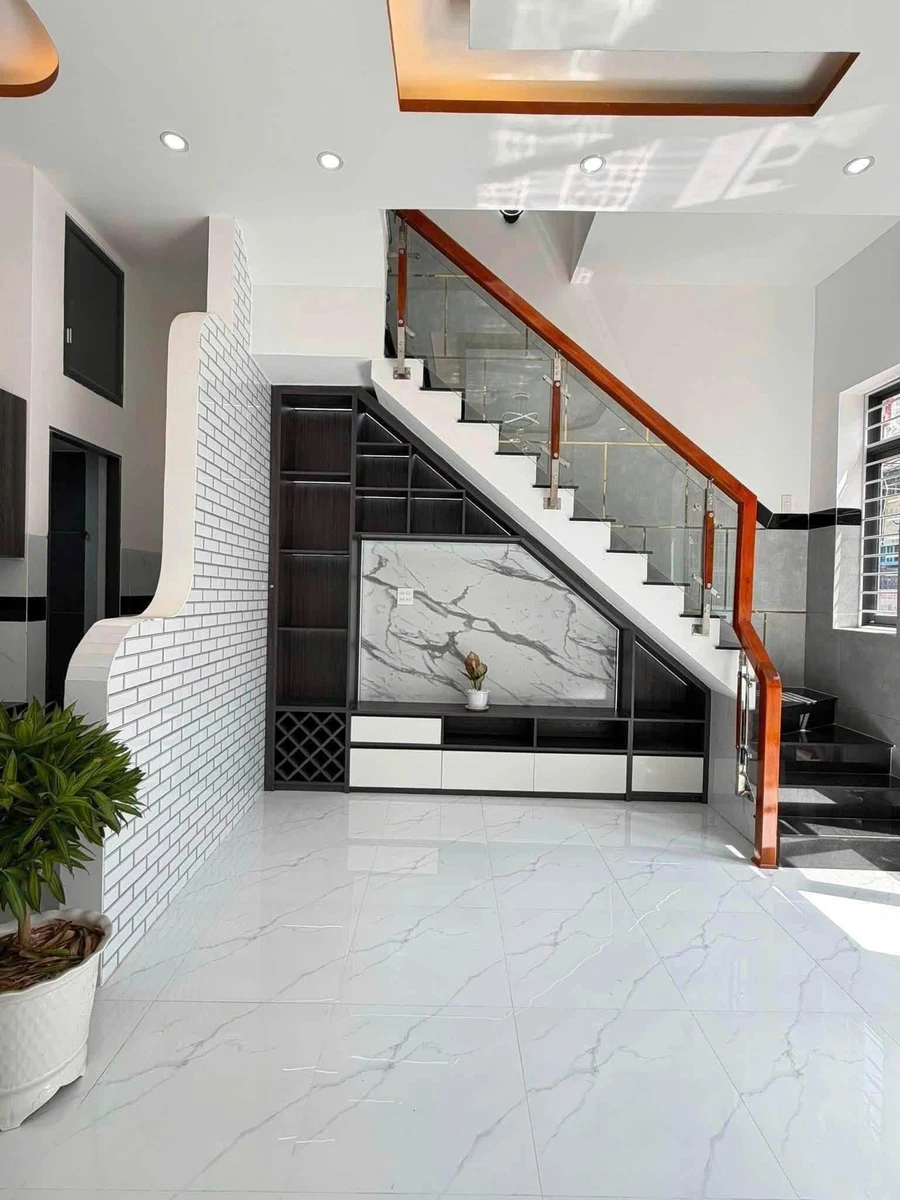 Nhà 2 tầng ngang 6m 40m² gần Chợ Đầm Quy Nhơn - Ảnh thu nhỏ 4