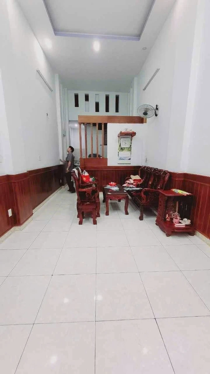 Bán nhà 4 tầng 39,6m2 đường Thành Thái, Phường 14, Quận 10 giá 6,2 tỷ - Ảnh thu nhỏ 3