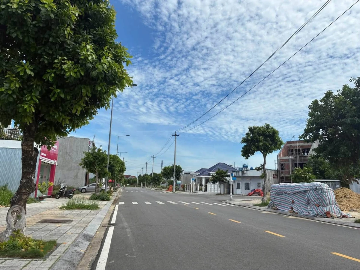 Bán hai lô đất mặt tiền Nguyễn Tri Phương 200m², KDC Phước Thạnh - Ảnh 1