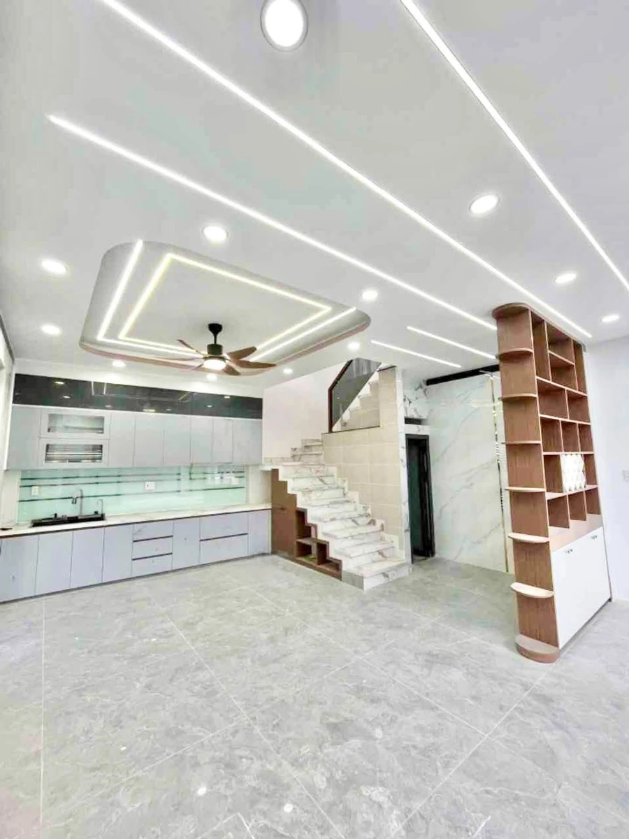 Nhà 5 tầng 5PN cạnh Aeon Tên Lửa, 66m2, 8 tỷ - Ảnh thu nhỏ 4