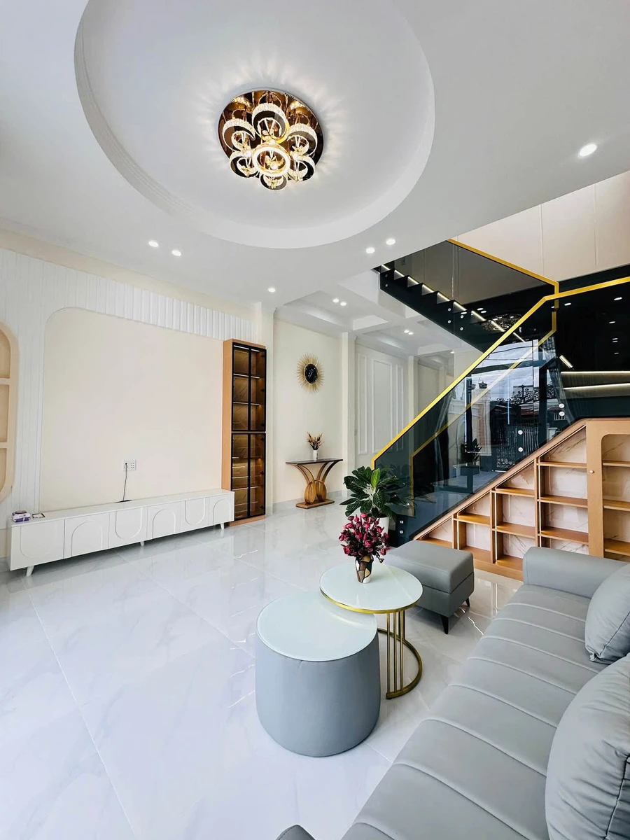 Bán nhà lầu đúc Nguyễn Văn Linh, Tây Ninh, 112m², 2 tỷ 590 - Ảnh thu nhỏ 4