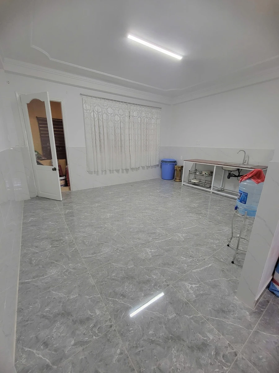 Bán nhà phố 3 PN, 60m² trung tâm Đà Lạt, 7,4 tỷ - Ảnh thu nhỏ 2