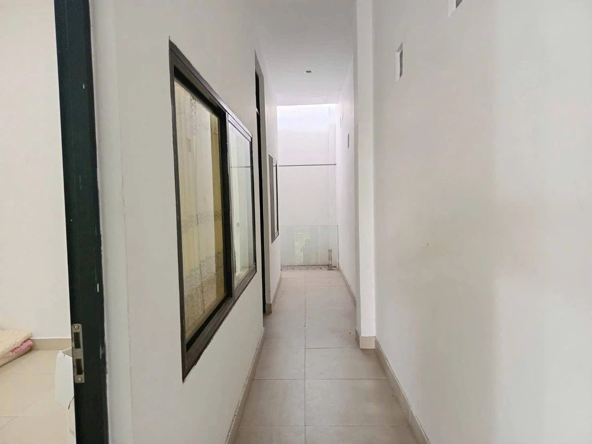 Bán nhà 1 trệt 1 lầu 100m² mặt tiền Phan Văn Trị Lâm Đồng - Ảnh thu nhỏ 4
