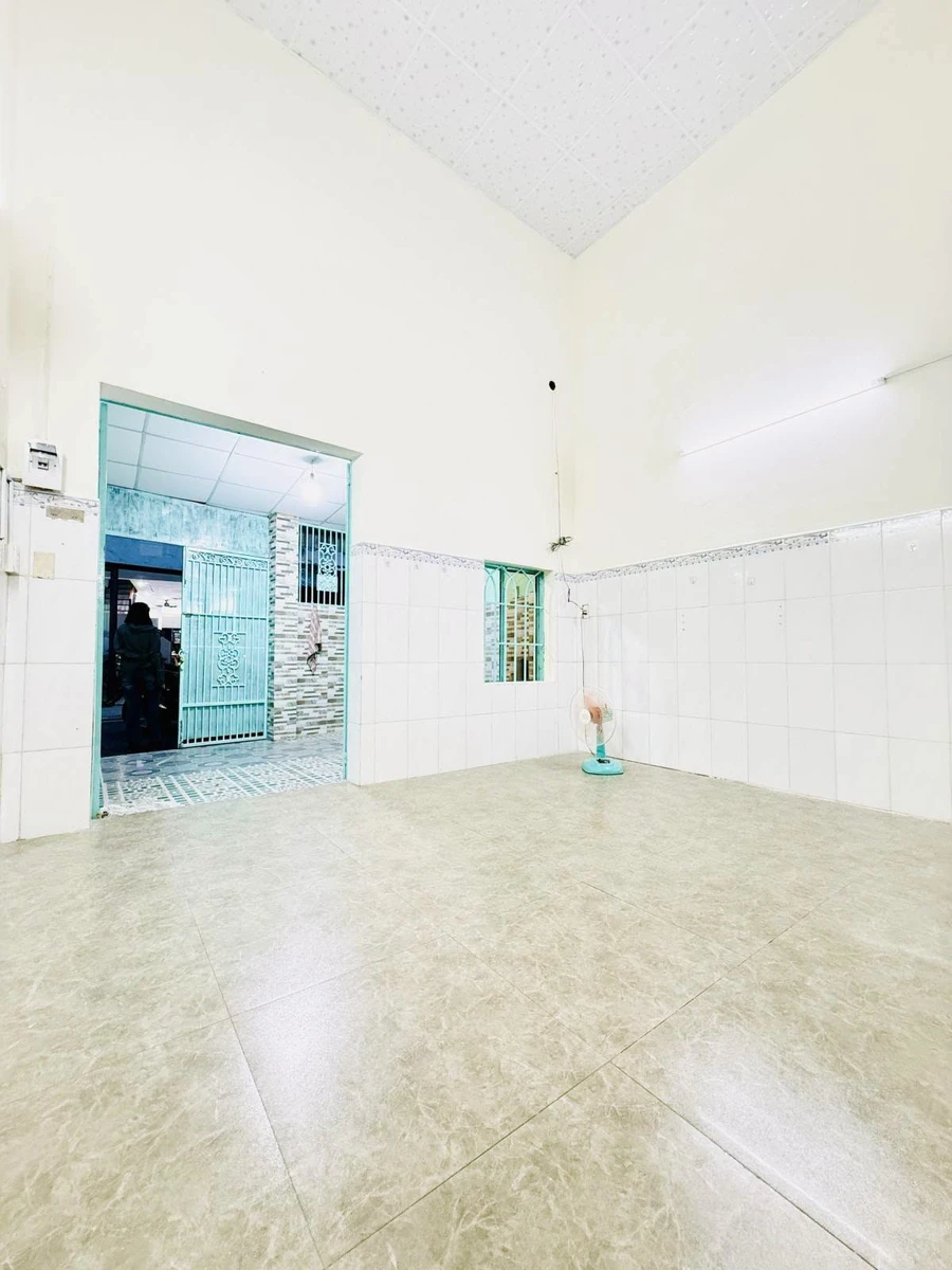 Nhà trệt lửng 40m2 Tân Chánh Hiệp giá 3 tỷ 250 - Ảnh thu nhỏ 2