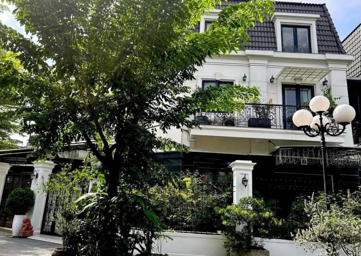 Bán biệt thự 2 mặt tiền The Manor 158m² 10,8 tỷ - Ảnh 1
