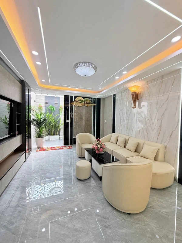 Bán nhà phố Phú Hưng, Bến Tre, 326,8m², 1,9 tỷ nhaledo