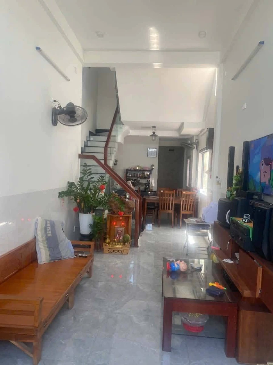 Bán nhà 2 tầng 43m² đường Tây Sơn, Tân Bình, giá 3,15 tỷ - Ảnh thu nhỏ 4
