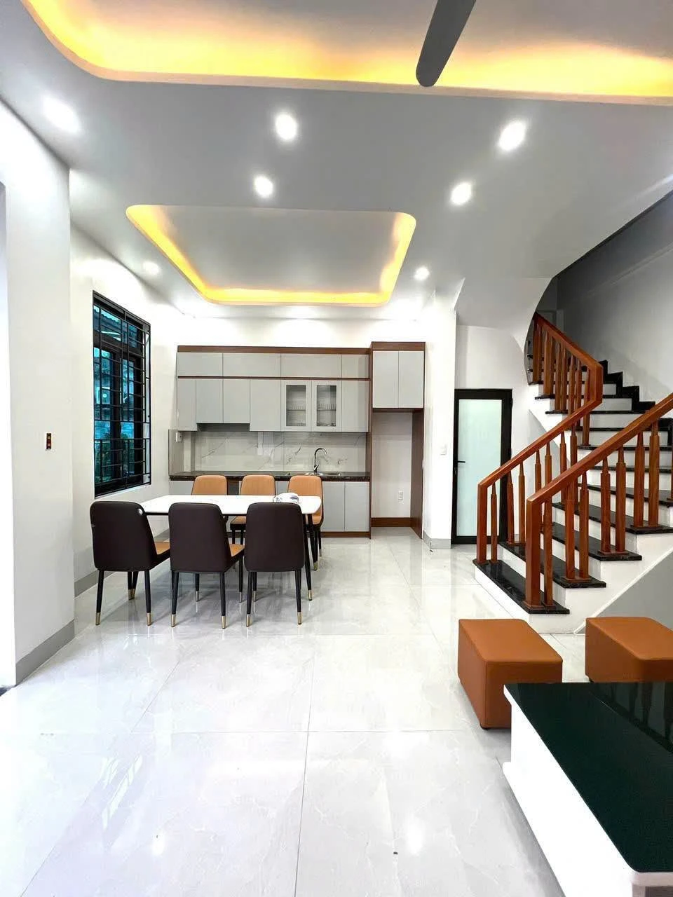 Bán nhà 3.5 tầng 122 m2 tại Hải Dương - Ảnh 1