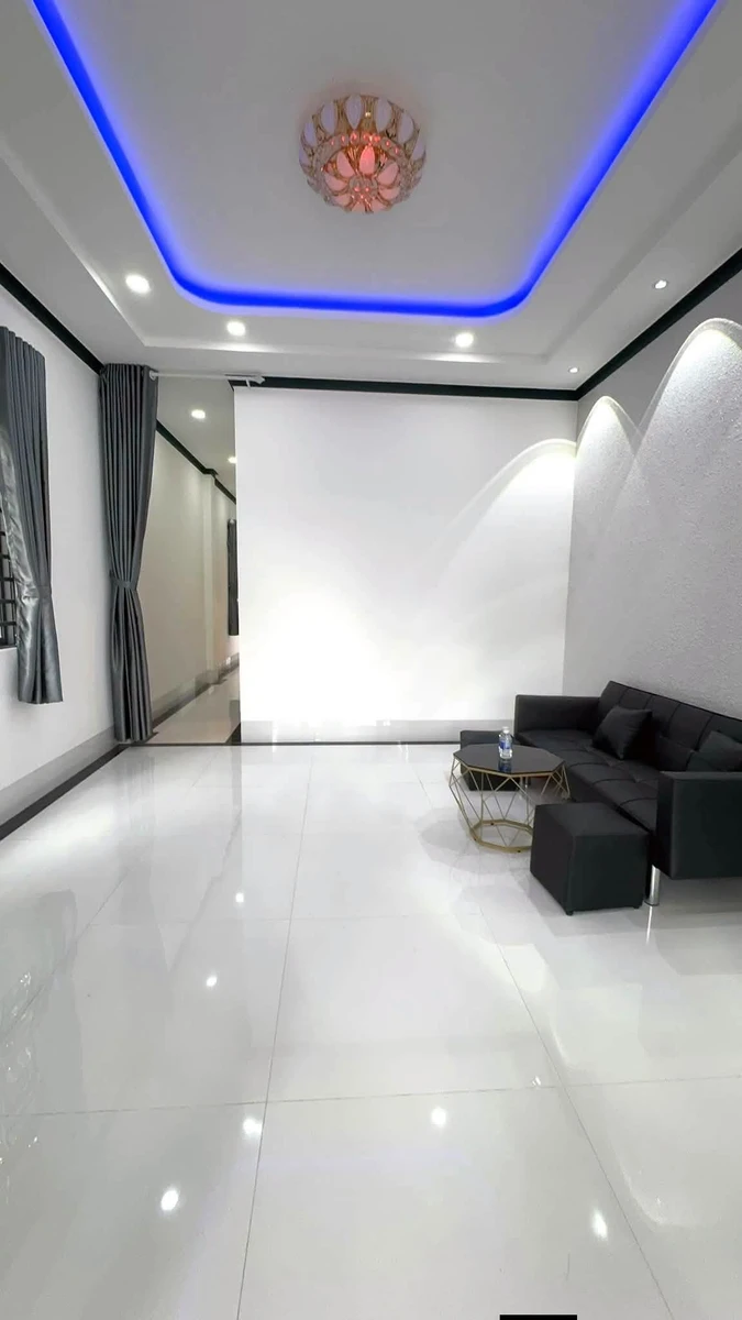 Bán nhà hẽm 65m² 3 phòng ngủ Nguyễn Văn Linh, Tây Ninh - Ảnh thu nhỏ 3