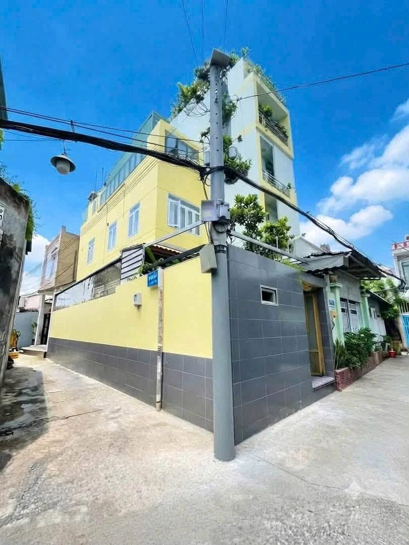 Bán nhà 3 tầng lô góc 60m² hẻm Huỳnh Tấn Phát, Nhà Bè - 4,2 tỷ - Ảnh 1