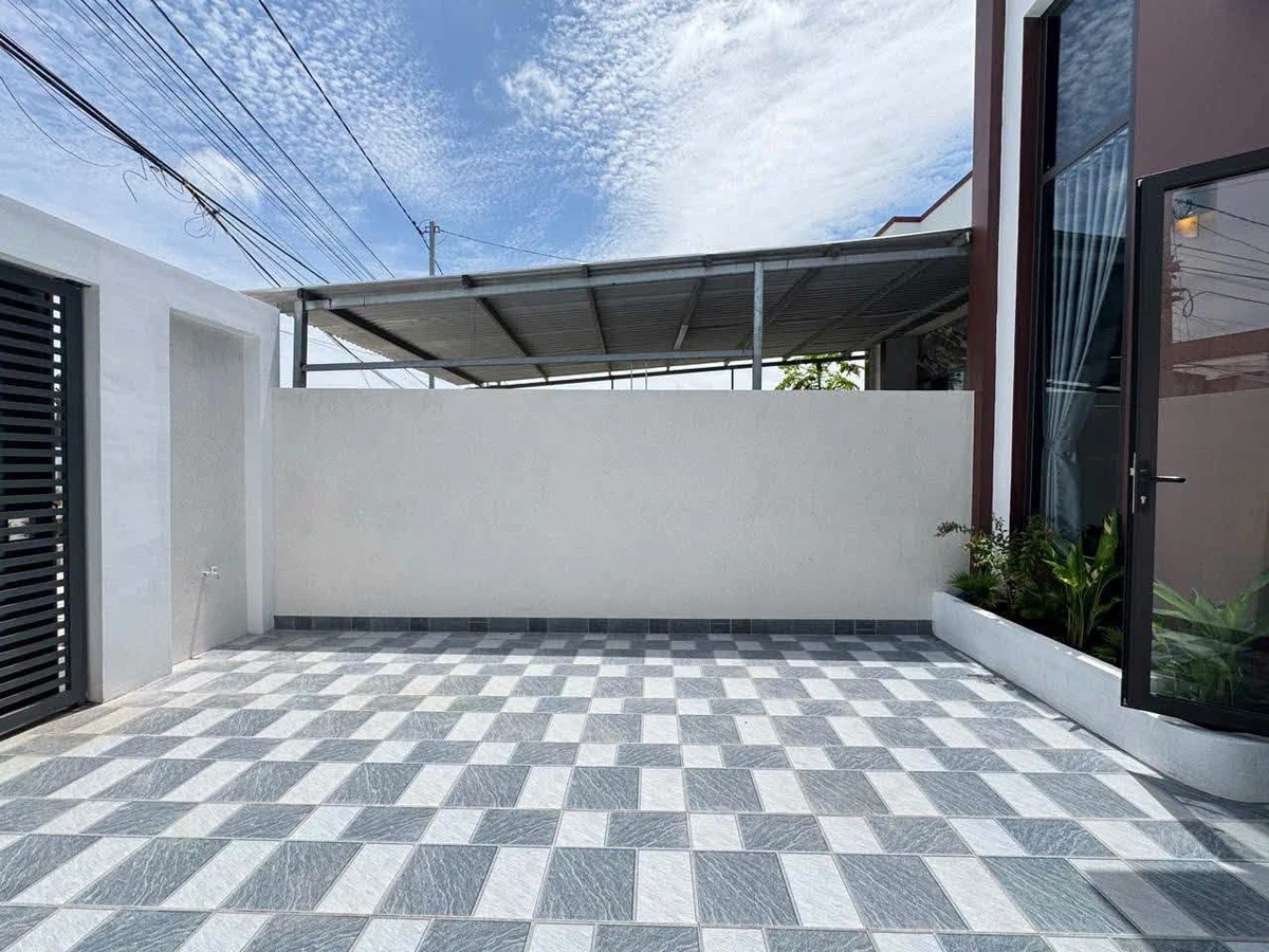 Nhà phố 3 PN luxury Rạch Giá, An Giang, 180m², 2.25 tỷ - Ảnh thu nhỏ 5