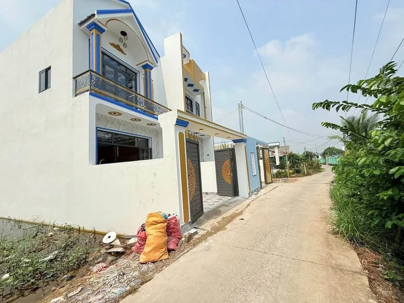 Bán nhà 1 lầu mới 5x18m, 4PN, sổ hồng riêng, xã Mỹ Lộc, Cần Giuộc, giá 2,3 tỷ
