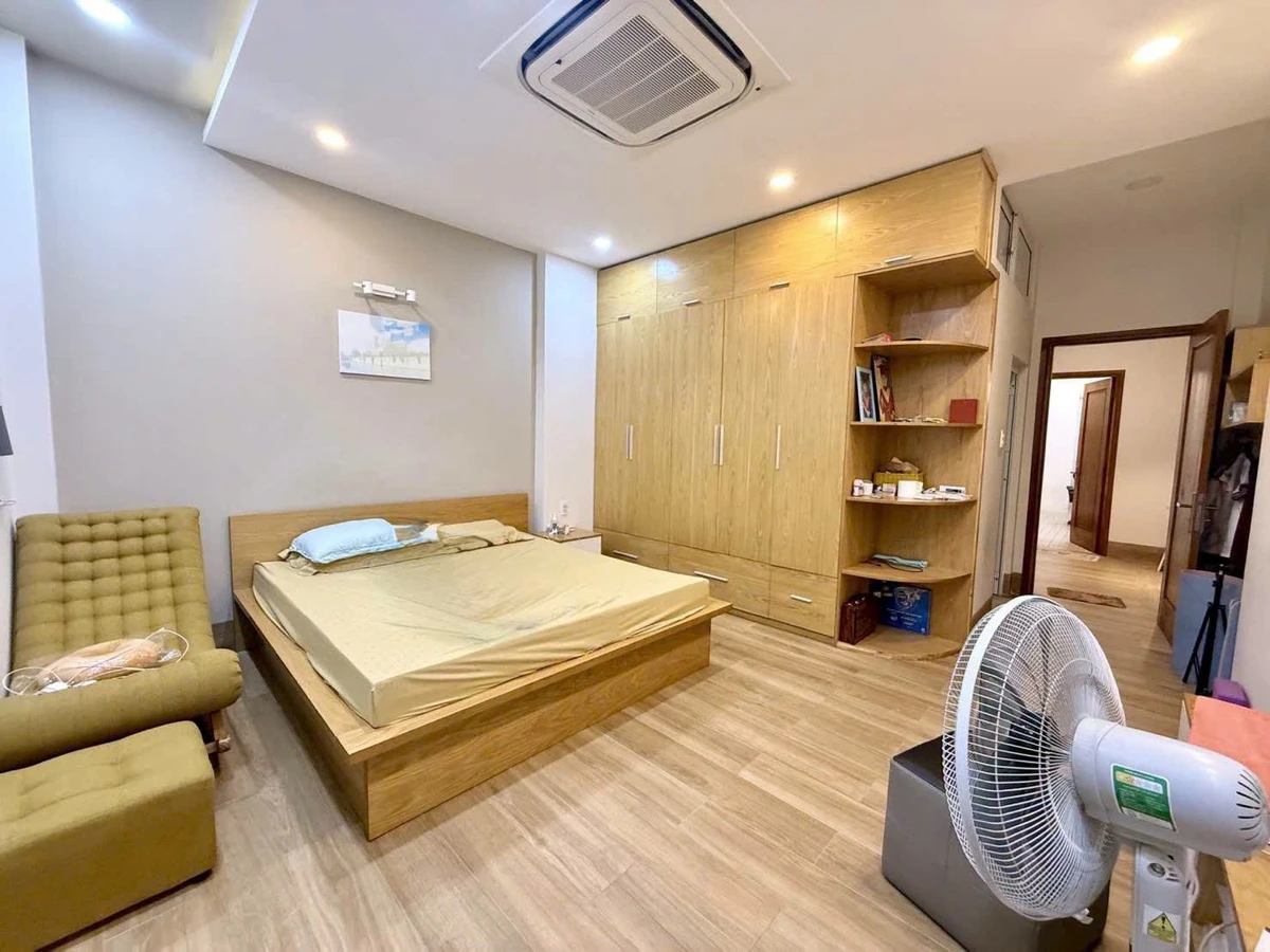 Bán nhà 6PN 6WC Sư Vạn Hạnh Quận 10, 63m2, 18 tỷ - Ảnh thu nhỏ 4